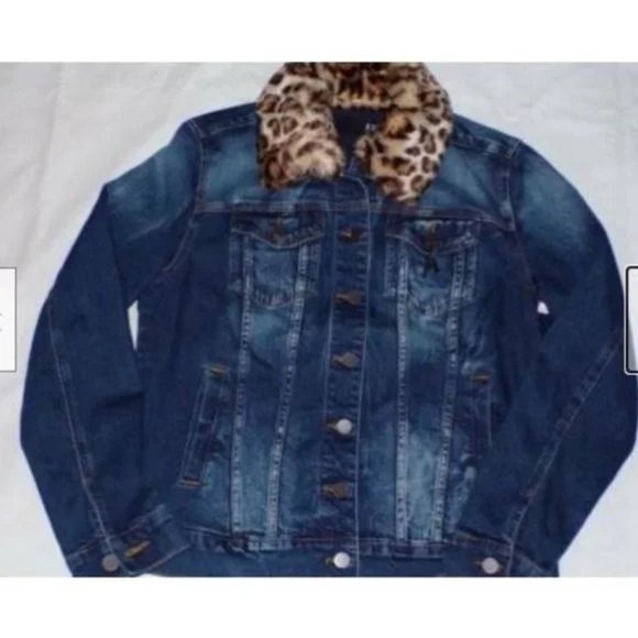 🆕KUT from the Kloth Jean Jacket Denim Blue Leopard Collar Small - Picture 9 of 11